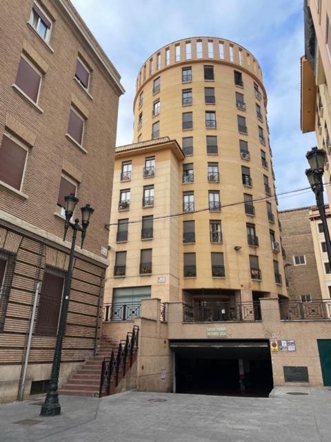 Апартаменти El Torreon Del Pilar. Opcion De Parking Сарагоса Екстер'єр фото