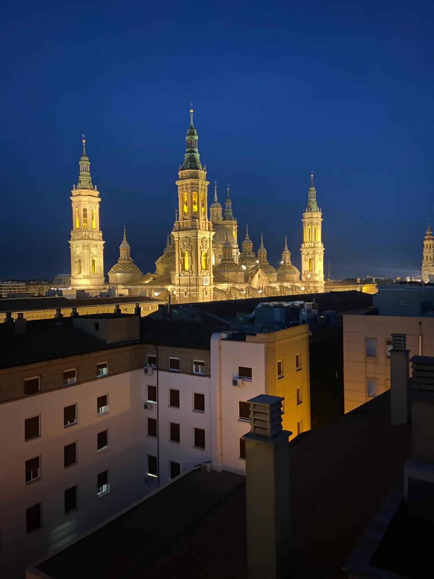 Апартаменти El Torreon Del Pilar. Opcion De Parking Сарагоса Екстер'єр фото